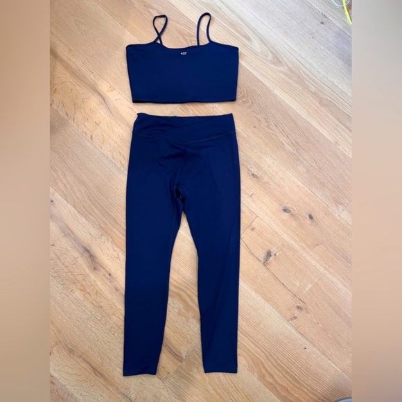 437 workout set in navy (hydrate) NWOT - Picture 5 of 5